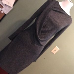 Chic Vera Wang sweater dress